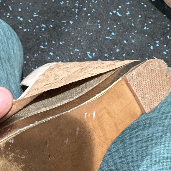 Charles by Charles David cork platform wedge suede flowers 6.5 - Picture 7 of 9